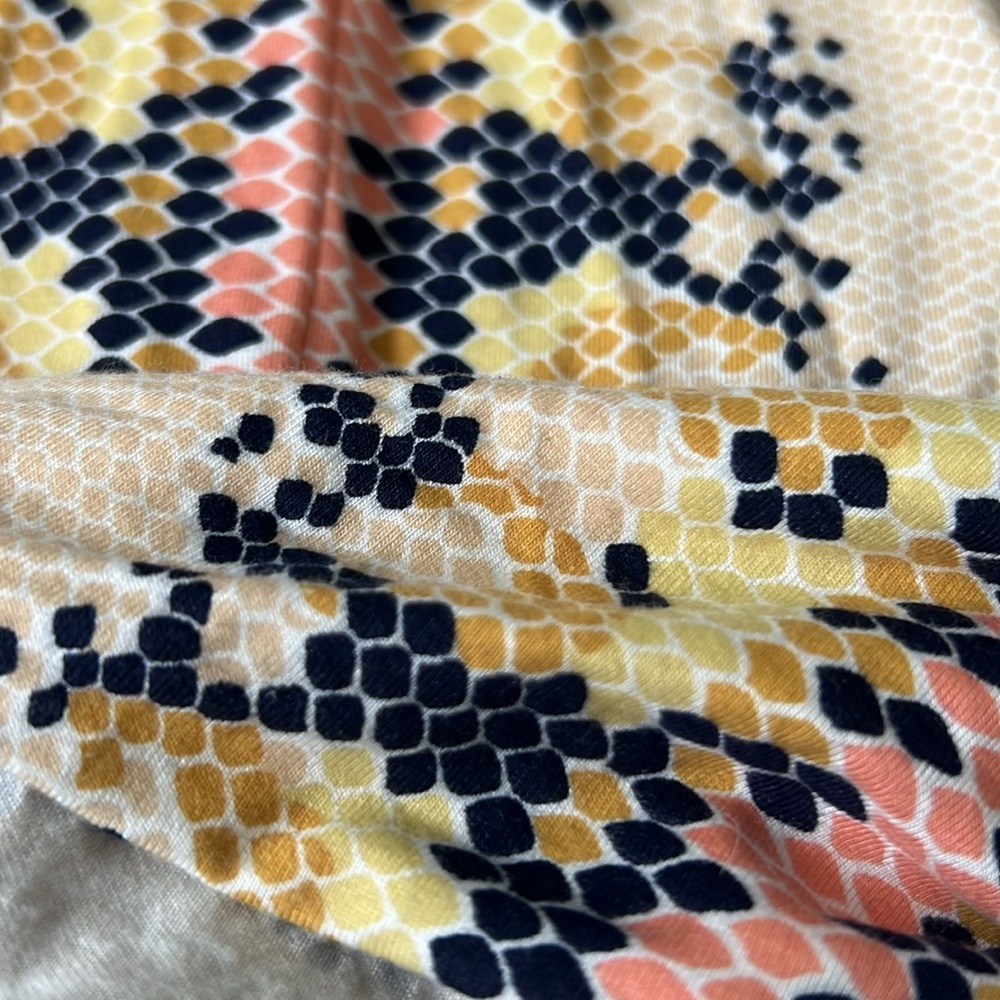 Great condition Anthropologie button down - Picture 12 of 12